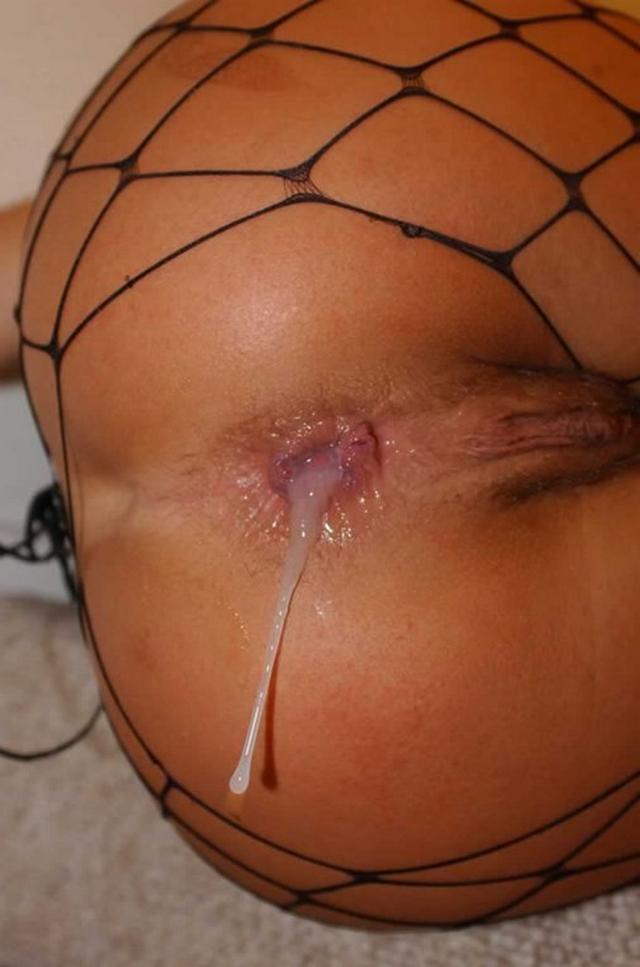 Babes asses splattered with sperm 10 photo