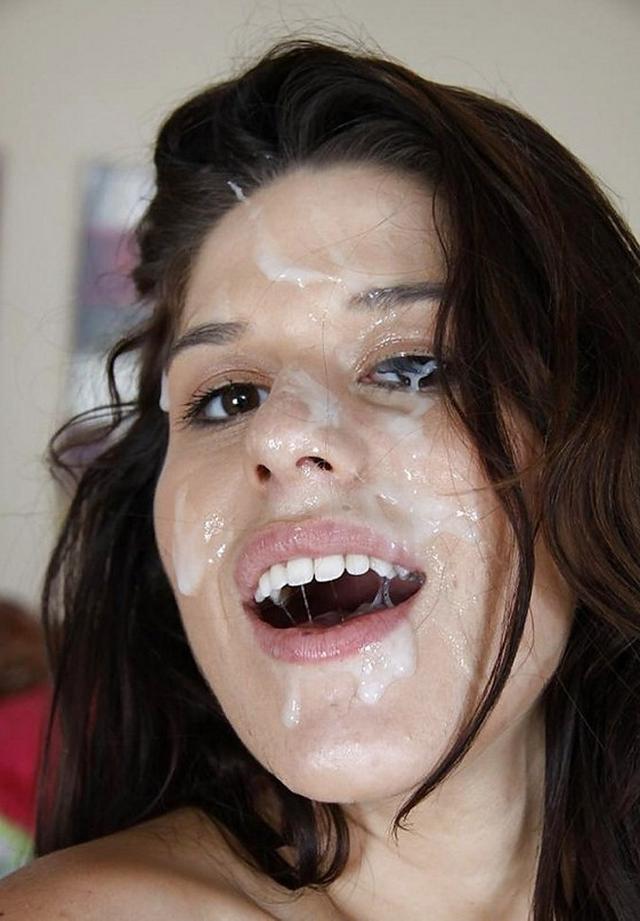 Beauty fun with sperm on the face 1 photo