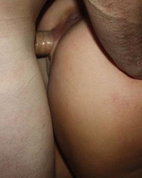 Amateur couple has sex in the country