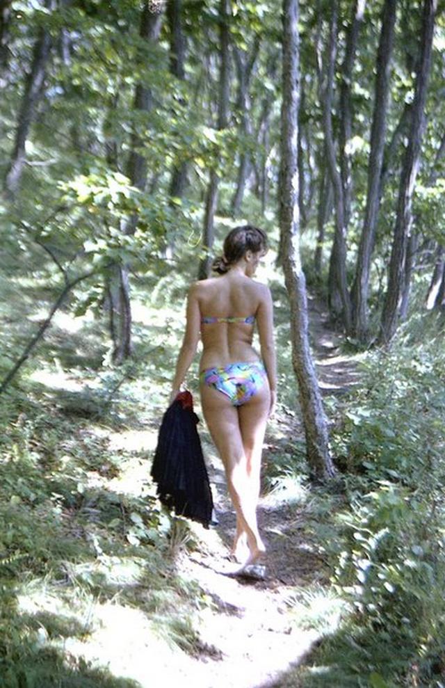 Naked Isabella with nice ass photographed in nature 6 photo