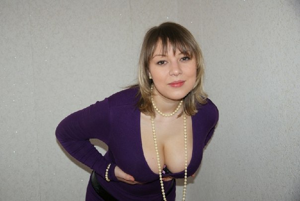 Chubby mom with big boobs and hairy pussy undressed photo 1 photo