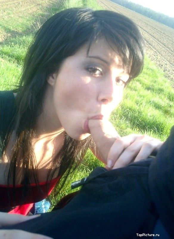 Young brunette sucks hard dick her bf outdoors 5 photo